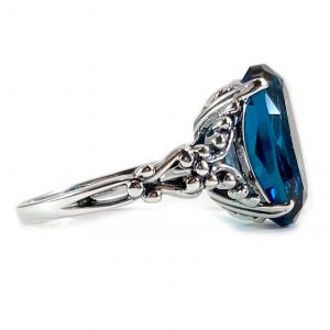 Lana Ring in Sterling