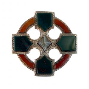 Cross Kilt Pin