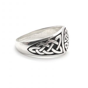 Celtic Knot Ring by County Argyle hand-cast in sterling silver