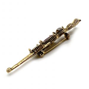 Jacobite Dirk Pin in Gold from County Argyle