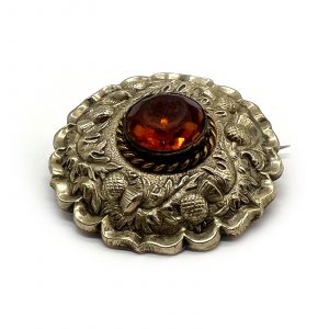 Gold tone kilt pin