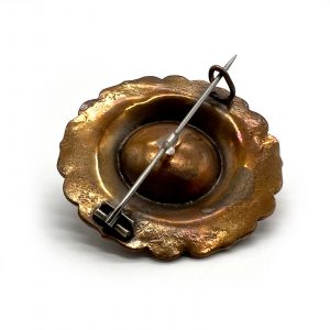 Gold tone kilt pin