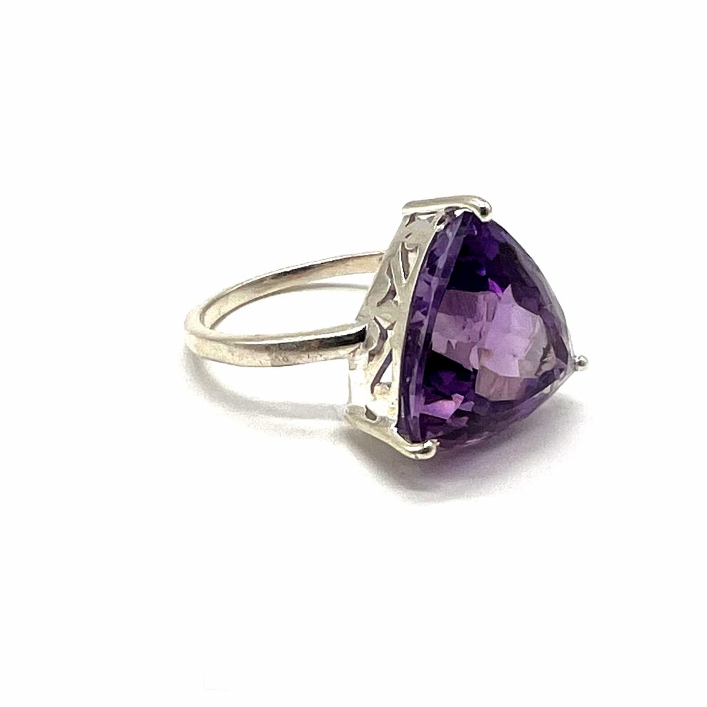 Amethyst ring