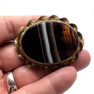 Banded brooch