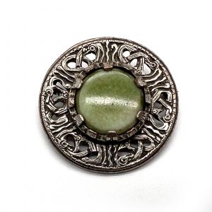 Costume kilt pin