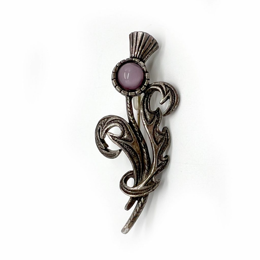Thistle pin