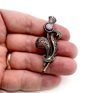 Thistle pin
