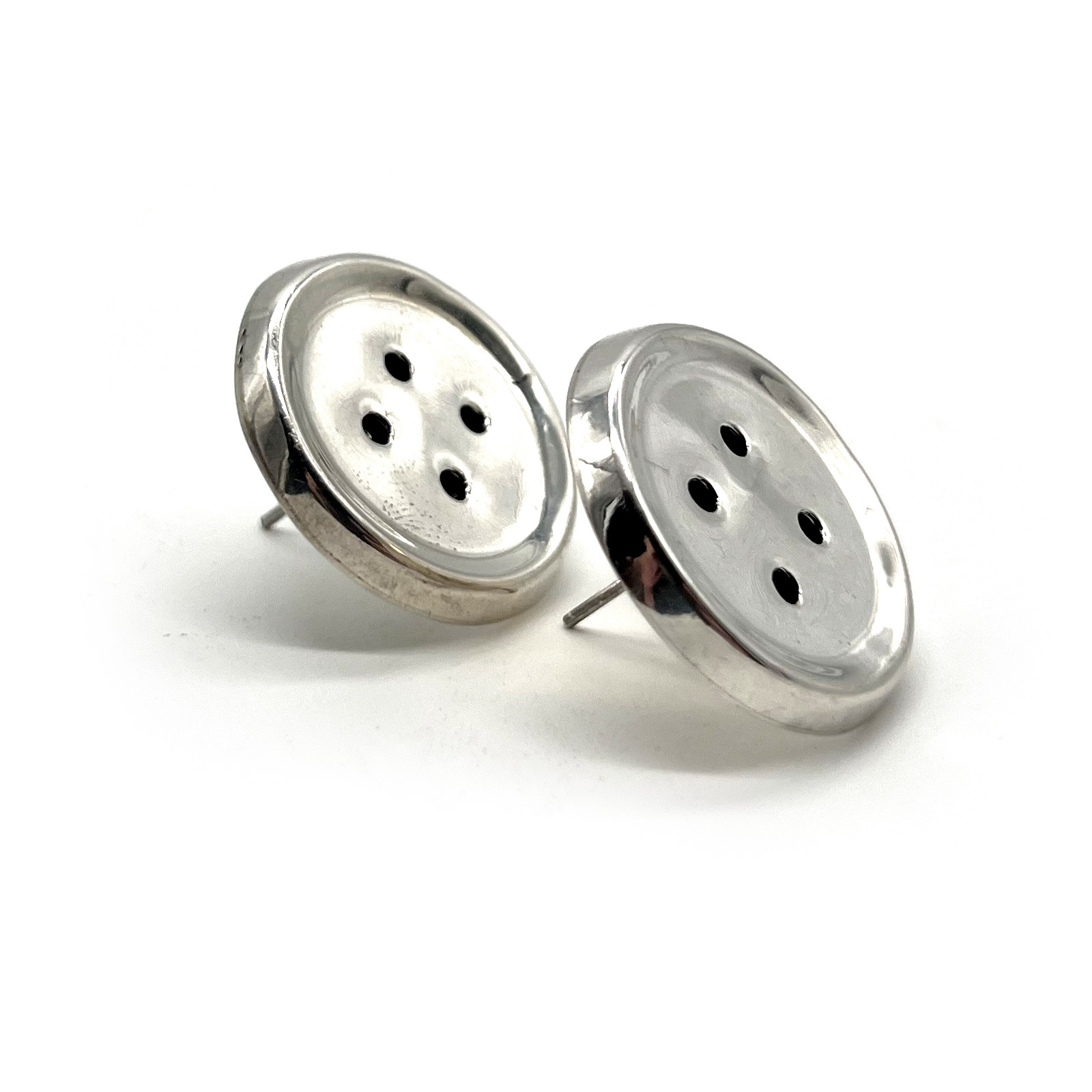 Rare 1960s Taxco Sterling Button Earrings — Just Over 1” Across 16.36g $125