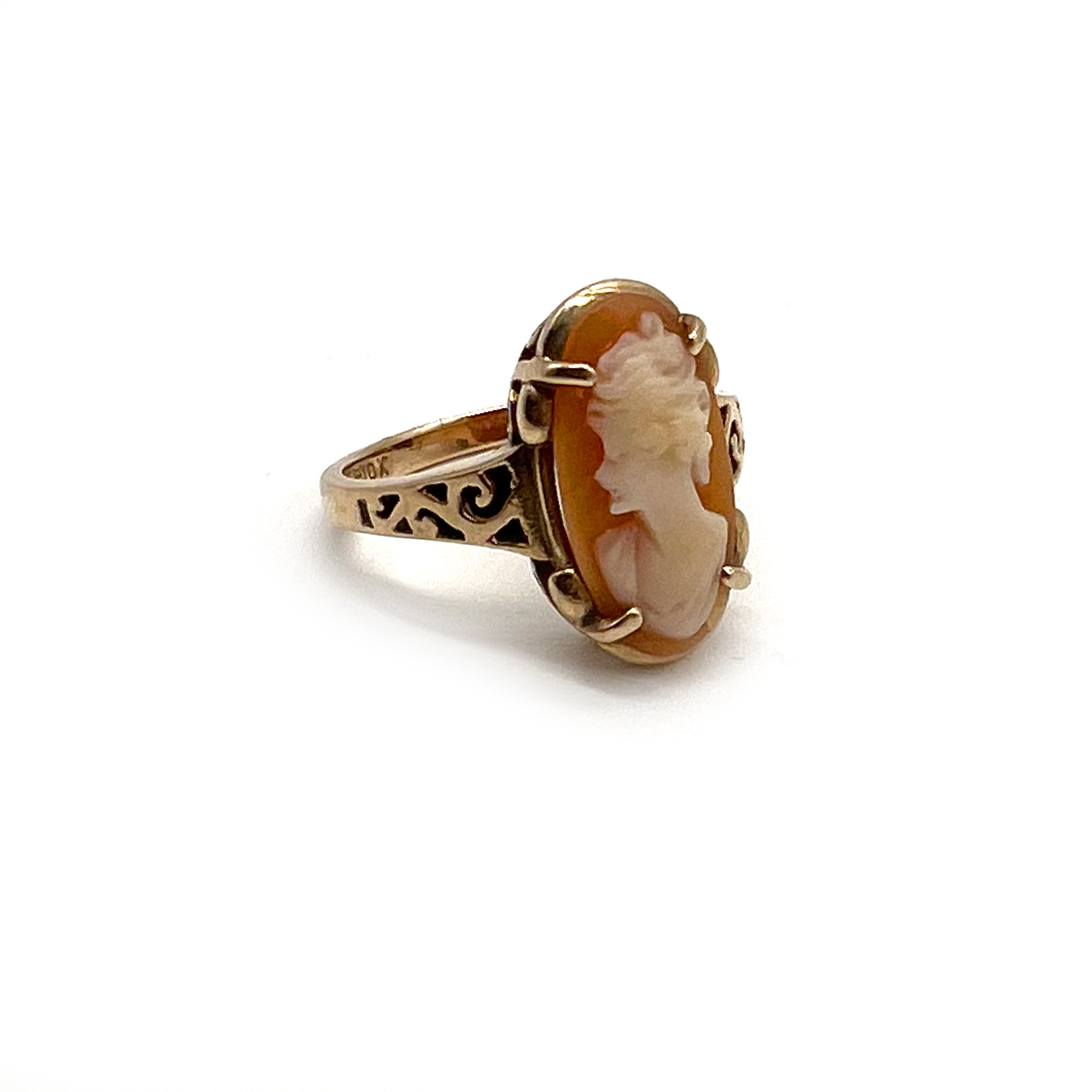 Antique 10k Gold Cameo Ring — Size 6 $295